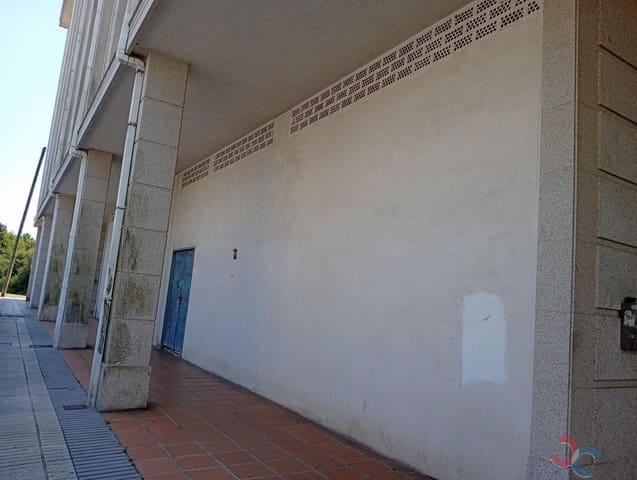 2 soveværelse Erhverv til salg i Vilagarcía de Arousa - € 420.000 (Ref: 9110153)