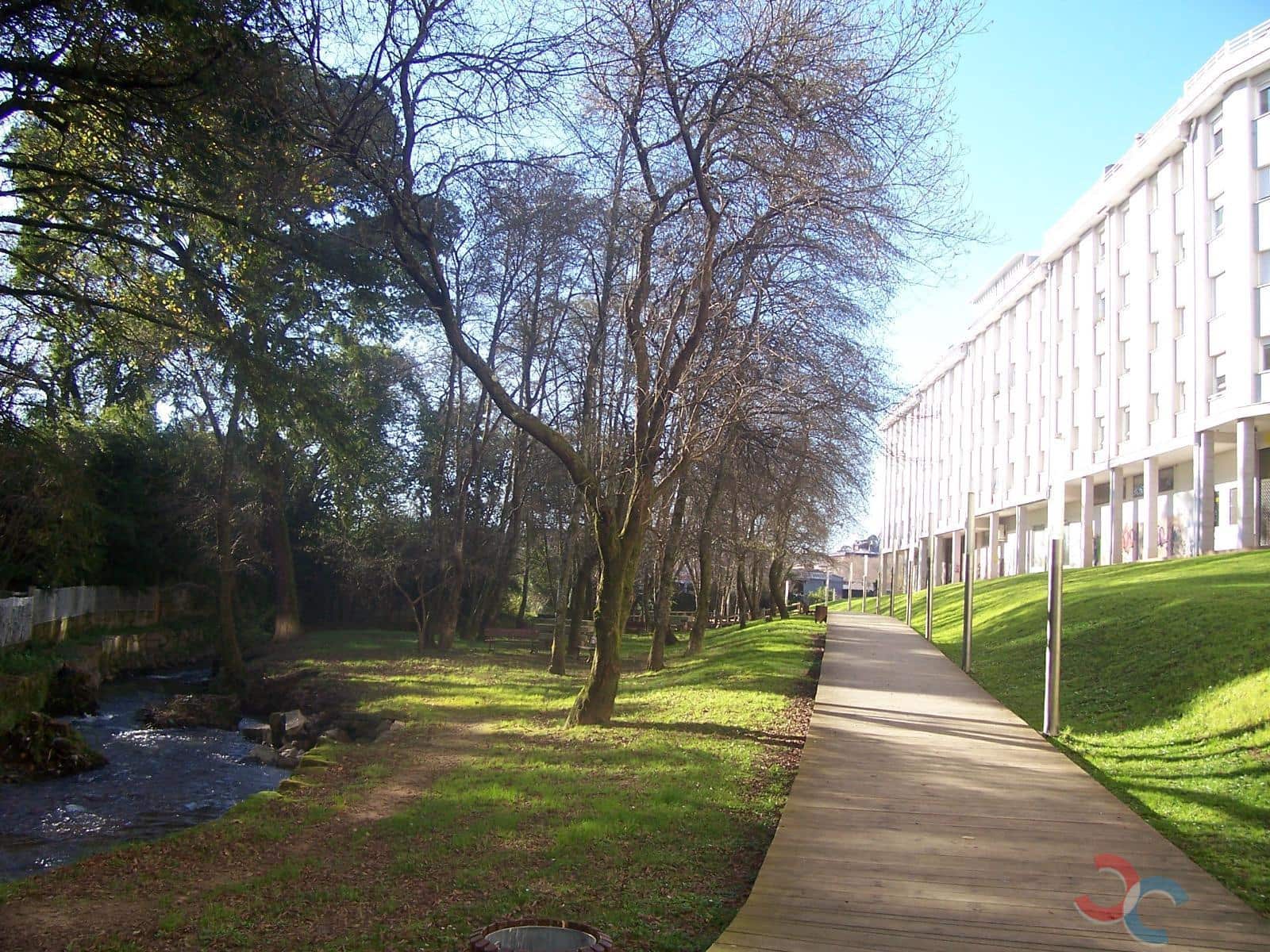 2 soverom Kommersiell til salgs i Vilagarcia de Arousa - € 190 000 (Ref: 9111647)