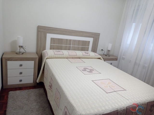 3 makuuhuone Asunto vuokrattavana paikassa Marín - 900 € (Ref: 9127848)