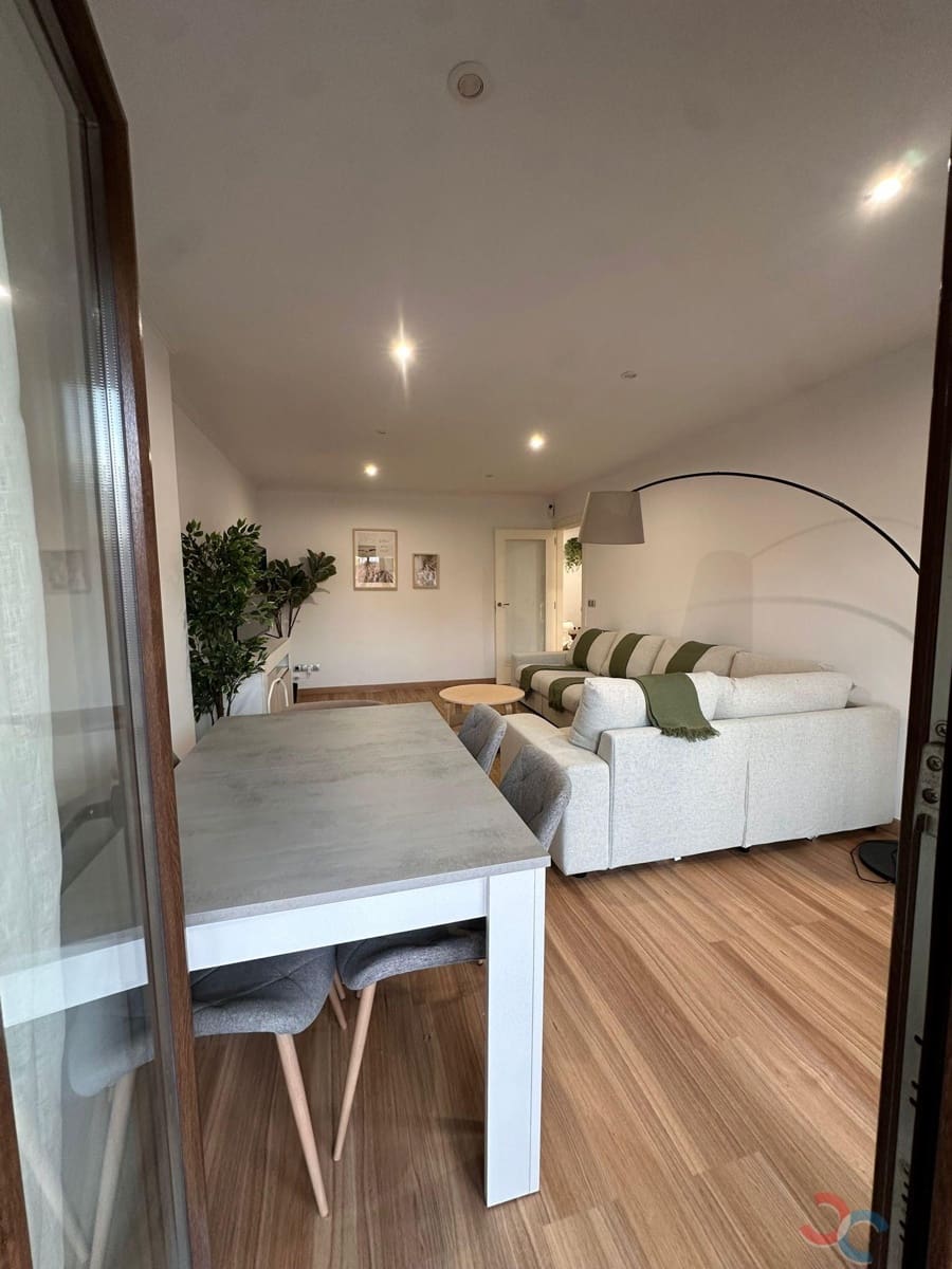 2 soveværelse Lejlighed til salg i Marin med swimmingpool garage - € 250.000 (Ref: 9136336)