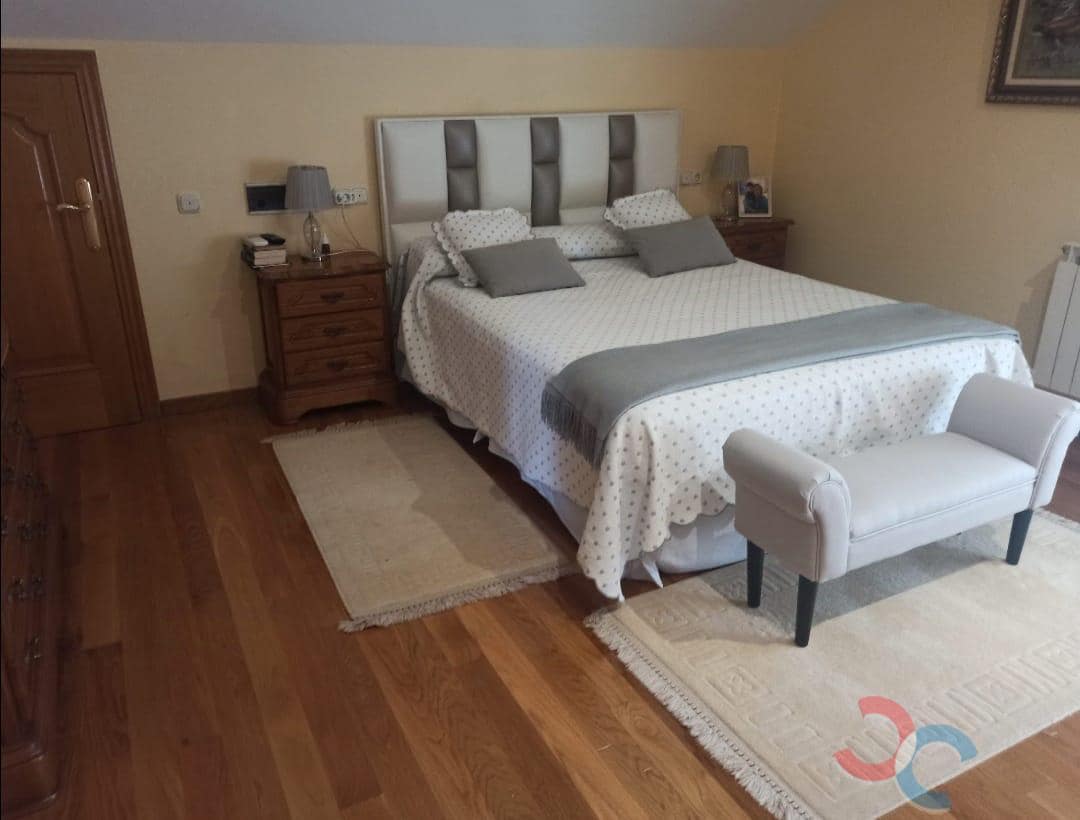 5 camera da letto Villa in vendita in Vilagarcia de Arousa con garage - 880.000 € (Rif: 9136979)