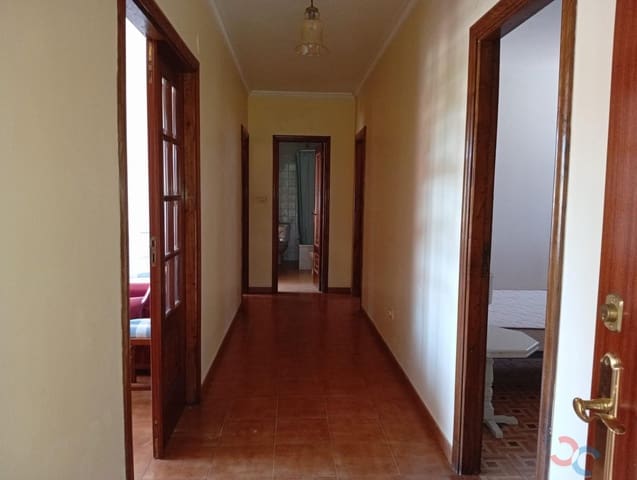 3 bedroom Semi-detached Villa for sale in Marín with garage - € 320,000 (Ref: 9146457)