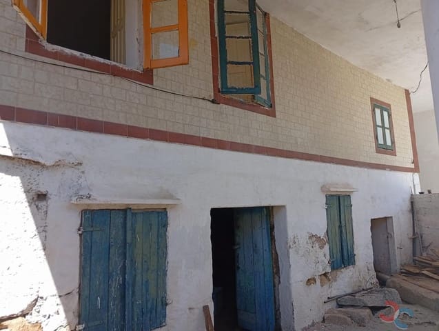 3 bedroom Semi-detached Villa for sale in Marín with garage - € 320,000 (Ref: 9146457)