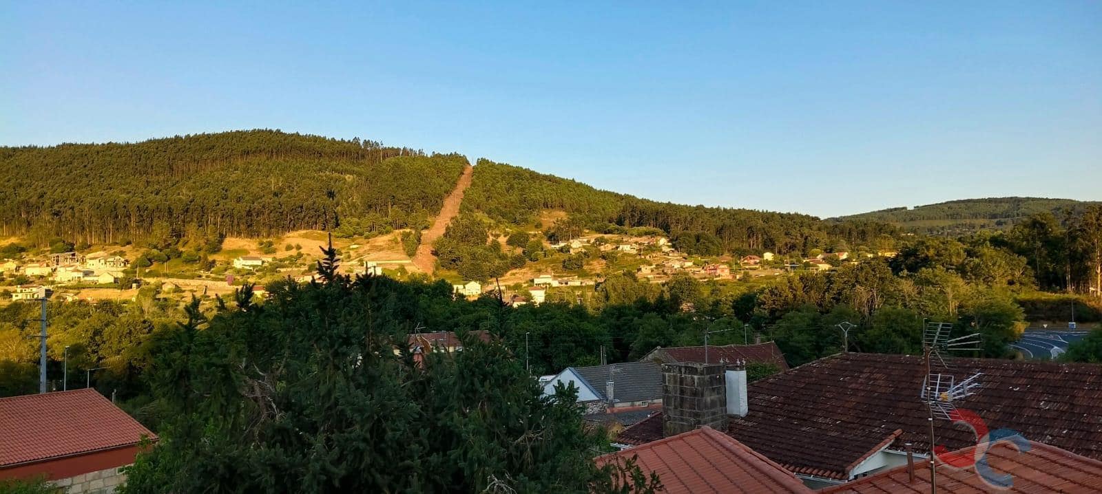 3 soveværelse Finca/Landehus til salg i Pontevedra by med garage - € 300.000 (Ref: 9153346)