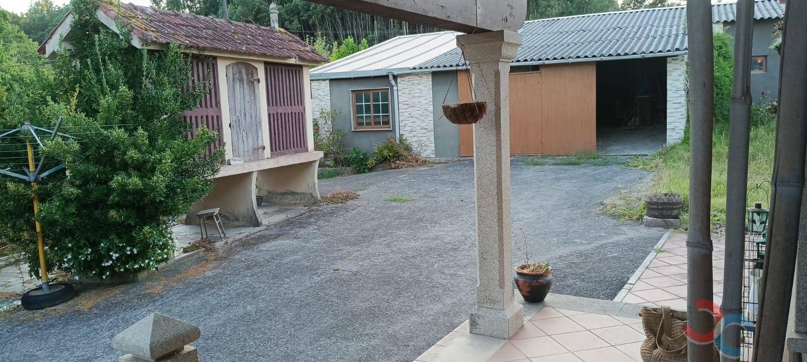 3 soveværelse Finca/Landehus til salg i Pontevedra by med garage - € 300.000 (Ref: 9153346)