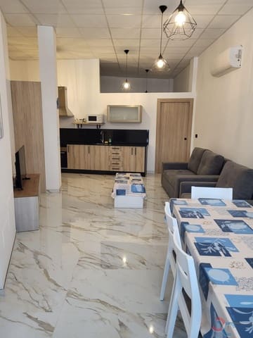 2 bedroom Flat for rent in Marín - € 650 (Ref: 9160900)