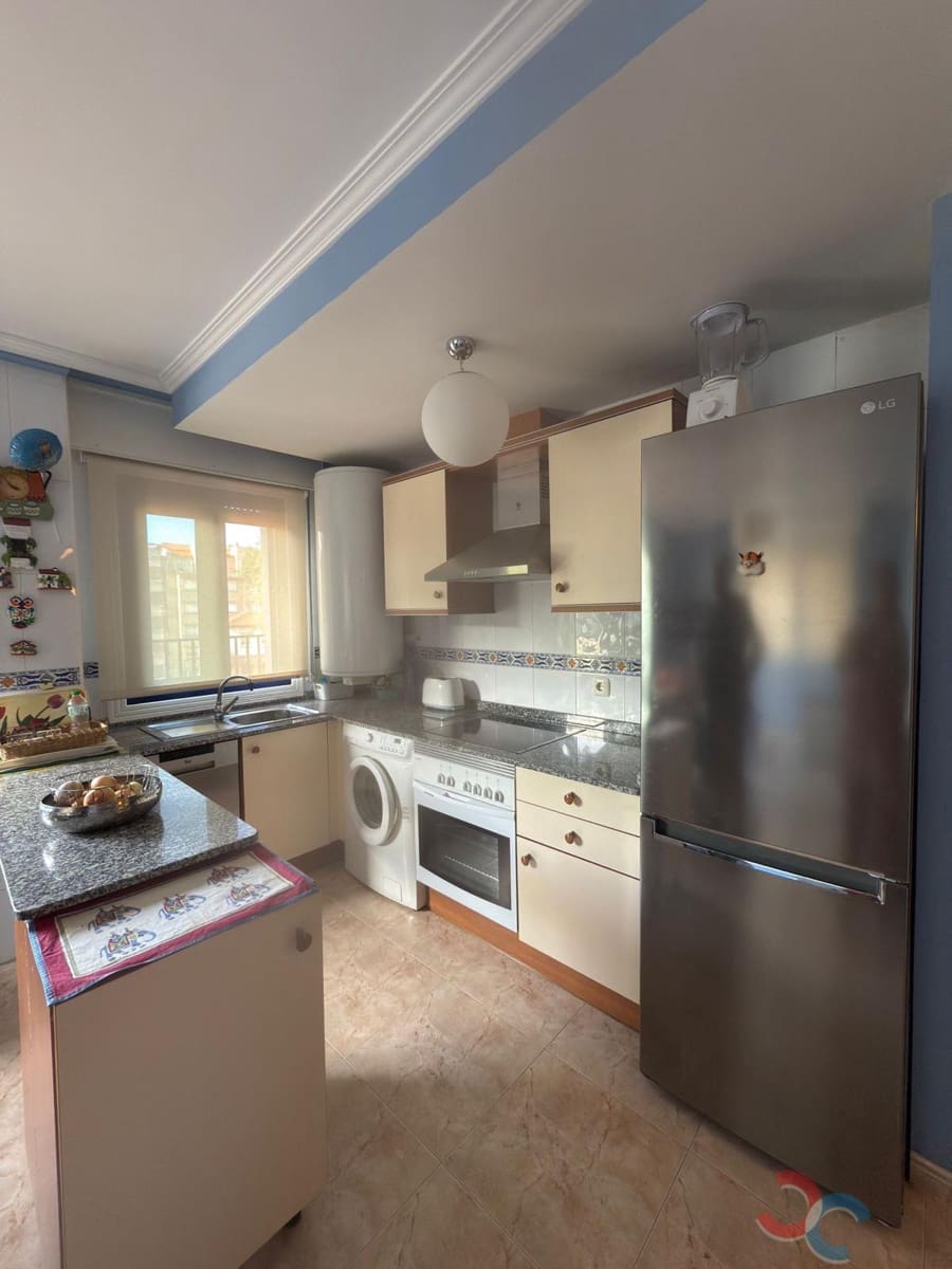 2 sypialnia Mieszkanie na sprzedaż w Sanxenxo z garażem - 295 000 € (Ref: 9208236)