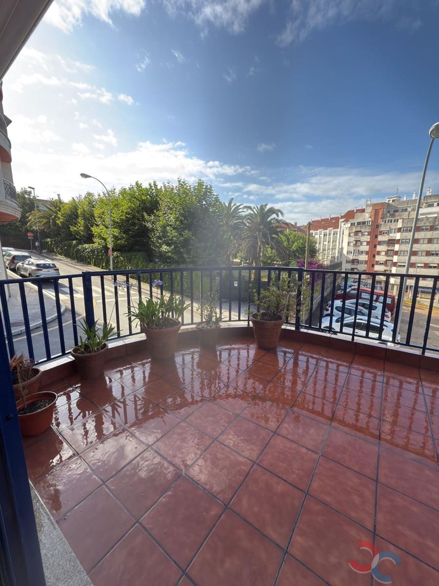 2 sypialnia Mieszkanie na sprzedaż w Sanxenxo z garażem - 295 000 € (Ref: 9208236)