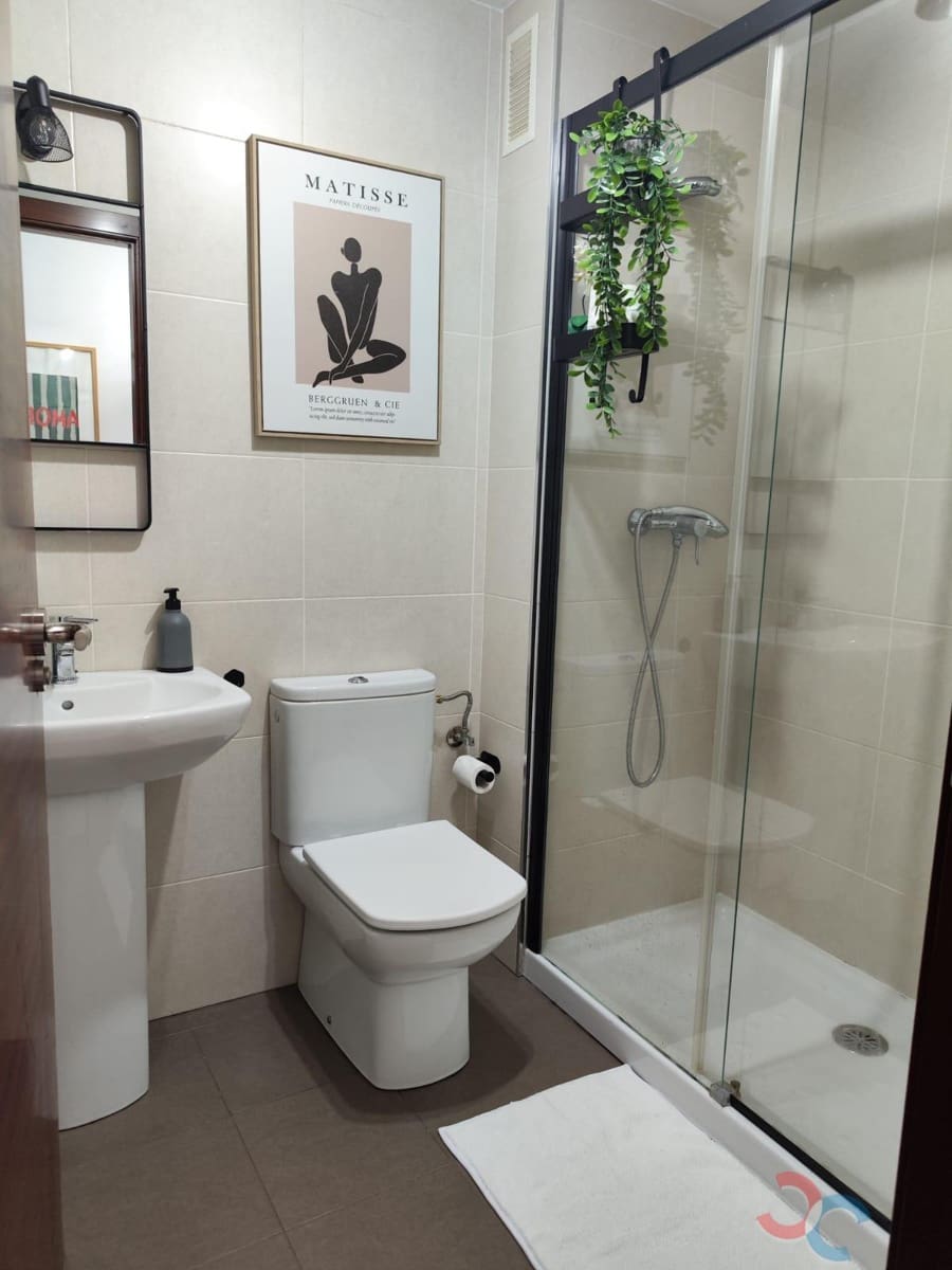 3 soveværelse Lejlighed til leje i Marin med garage - € 850 (Ref: 9269313)