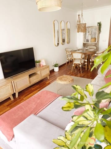 3 bedroom Flat for rent in Marín with garage - € 850 (Ref: 9269313)