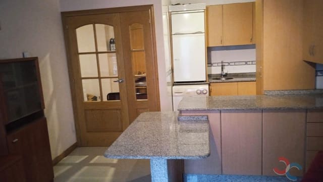 2 soveværelse Lejlighed til salg i Pontevedra by med garage - € 184.000 (Ref: 9300897)