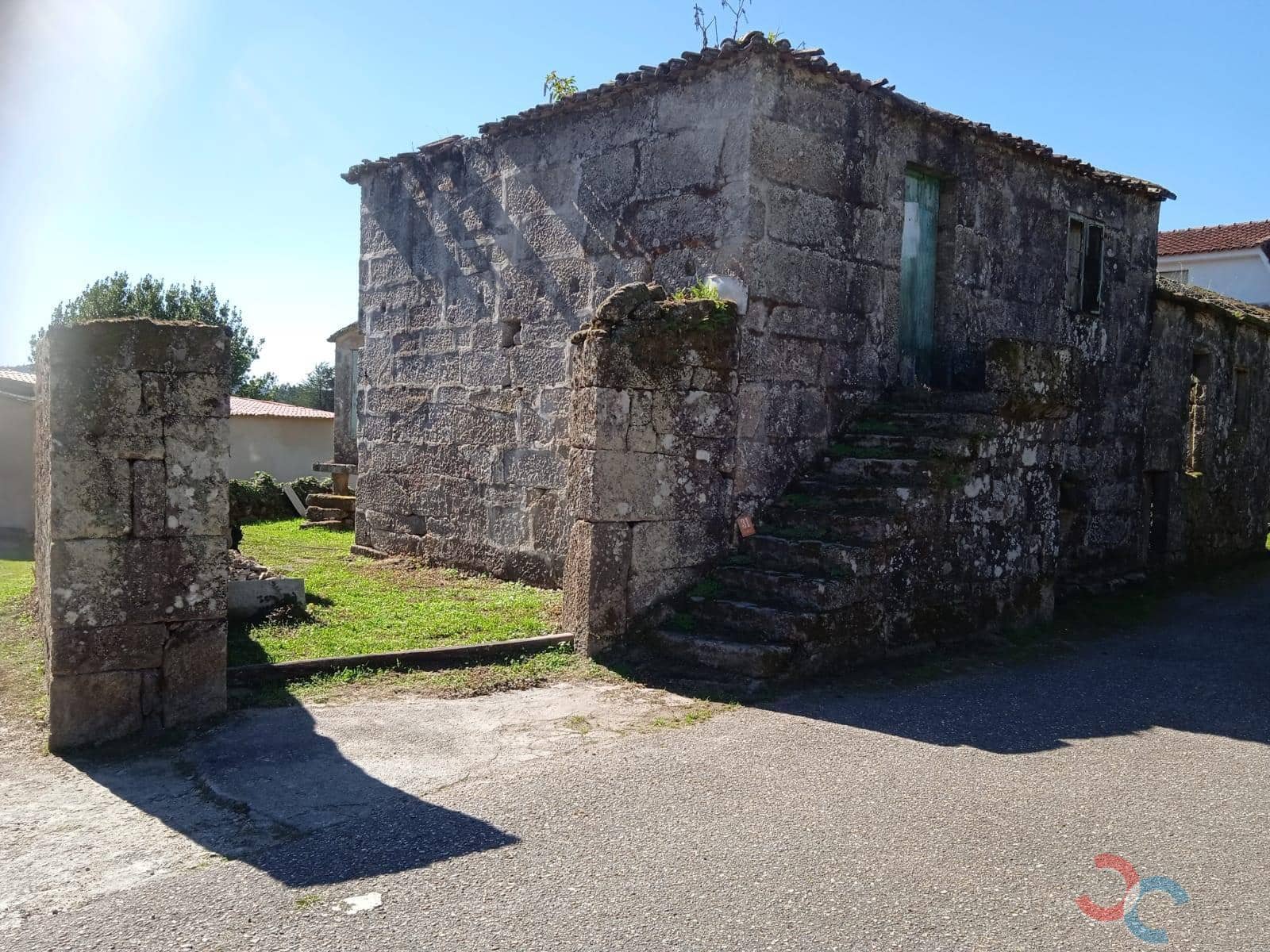 2 bedroom Finca/Country House for sale in Marin - € 70,000 (Ref: 9302031)