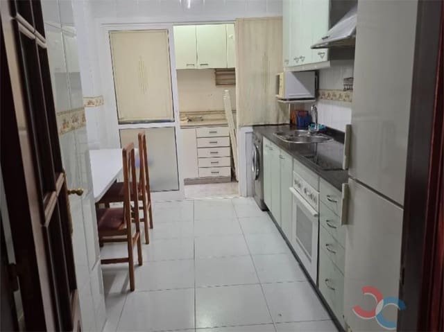 3 soveværelse Lejlighed til salg i Marín med garage - € 160.000 (Ref: 9307275)