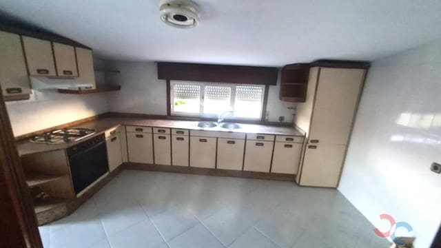 3 slaapkamer Penthouse te koop in Poio met garage - € 140.000 (Ref: 9307276)