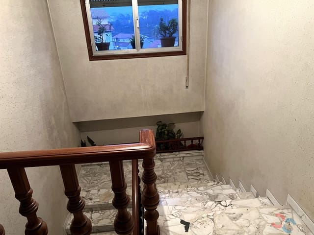 3 slaapkamer Penthouse te koop in Poio met garage - € 140.000 (Ref: 9307276)