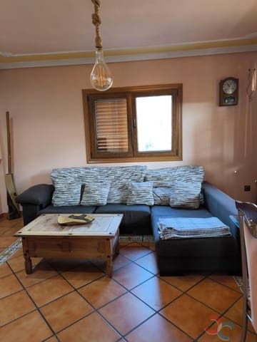 4 bedroom Villa for sale in Redondela with pool garage - € 400,000 (Ref: 9348735)