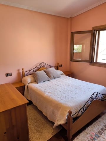 4 soverom Villa til salgs i Redondela med svømmebasseng garasje - € 400 000 (Ref: 9348735)