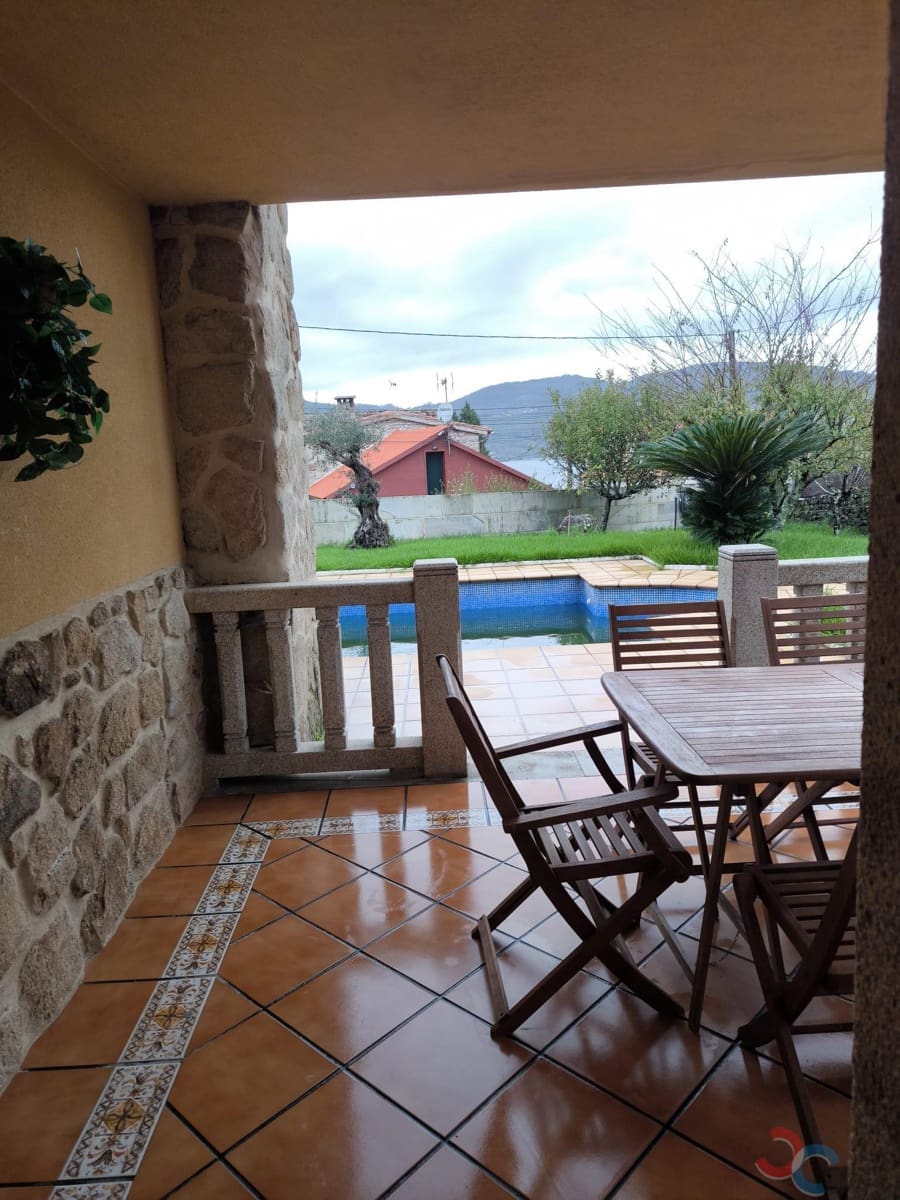 4 sovrum Villa till salu i Redondela med pool garage - 400 000 € (Ref: 9348735)