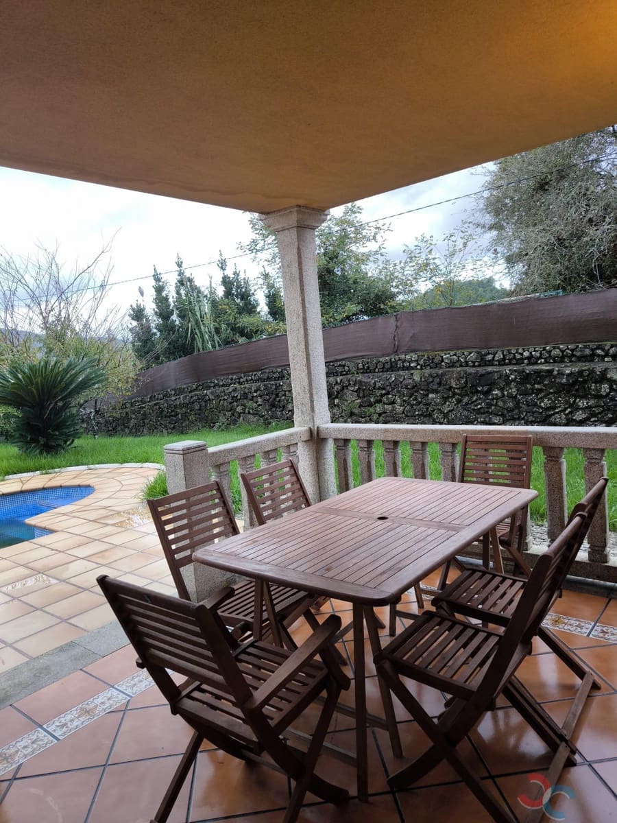 4 sovrum Villa till salu i Redondela med pool garage - 400 000 € (Ref: 9348735)