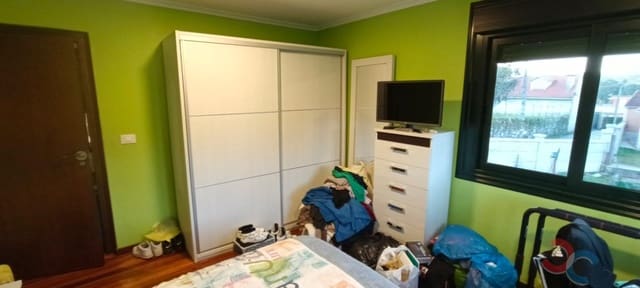 4 bedroom Finca/Country House for sale in Pontevedra city - € 275,000 (Ref: 9400224)