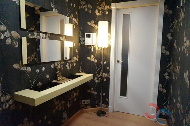 2 sypialnia Mieszkanie na sprzedaż w Miasto Pontevedra z garażem - 245 000 € (Ref: 9405922)