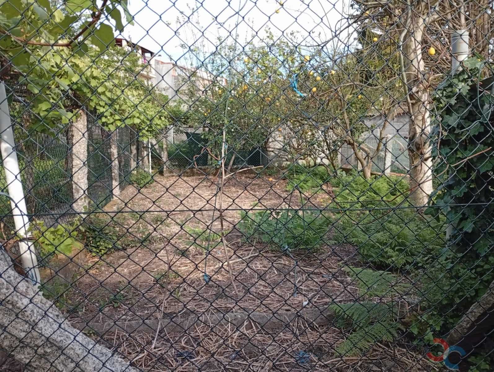 Działka budowlana na sprzedaż w Marin - 60 000 € (Ref: 9415672)