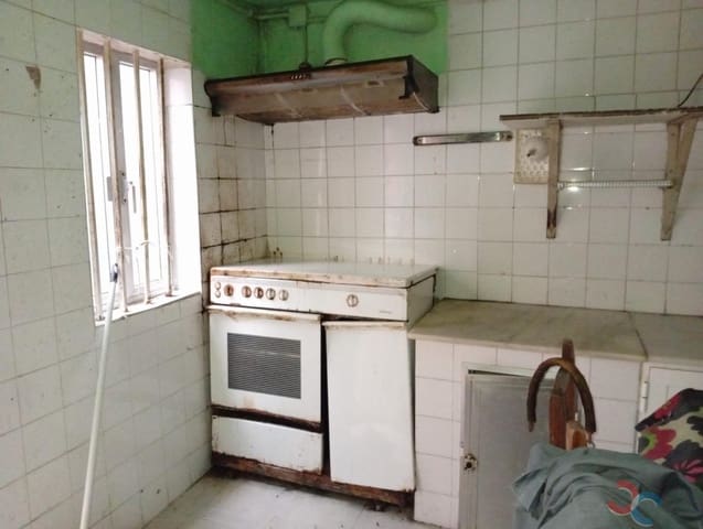 3 soveværelse Byhus til salg i Marín - € 80.000 (Ref: 9421792)