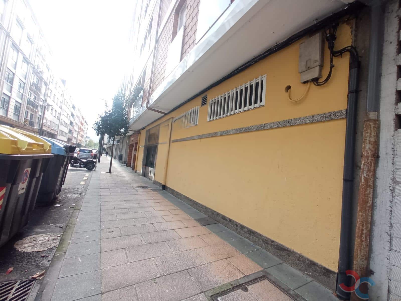3 bedroom Commercial for sale in Marin - € 150,000 (Ref: 9438910)