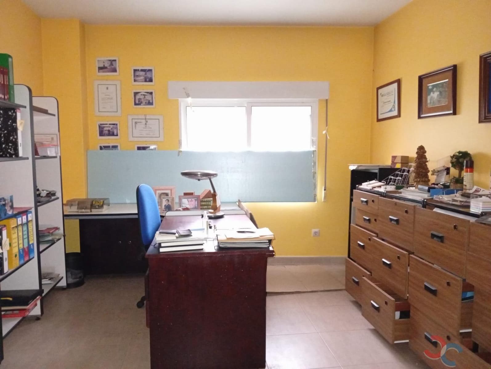 3 bedroom Commercial for sale in Marin - € 150,000 (Ref: 9438910)