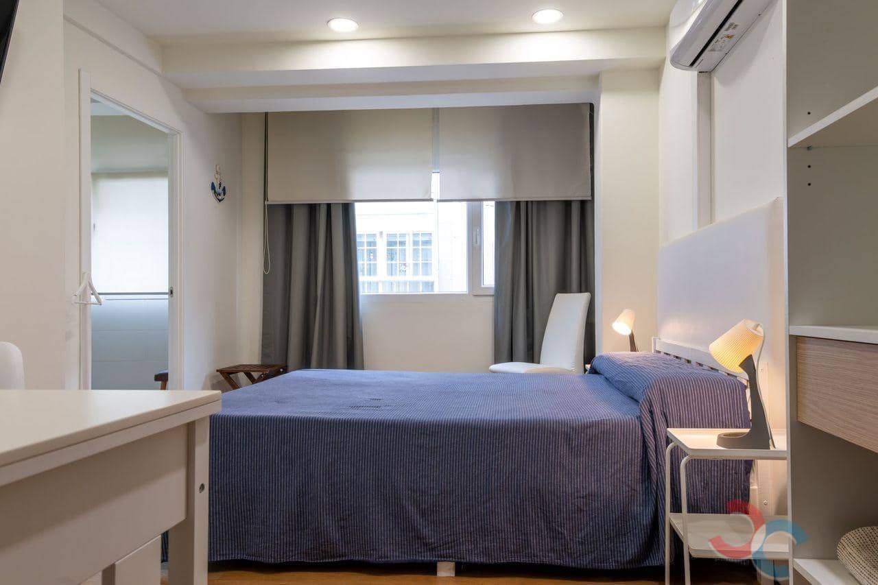 11 chambre Hôtel à vendre à Marin - 850 000 € (Ref: 9460775)