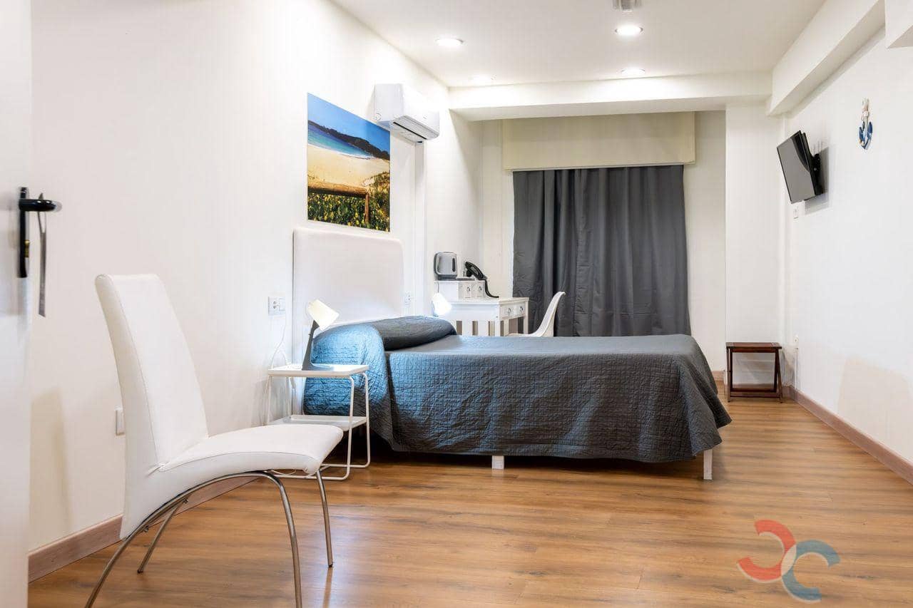 11 chambre Hôtel à vendre à Marin - 850 000 € (Ref: 9460775)