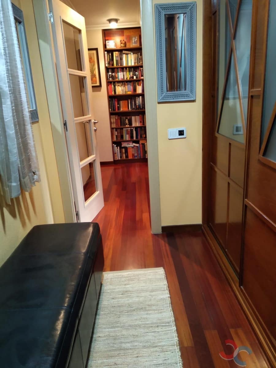 Piso de 3 habitaciones en Marín en venta con garaje - 230.000 € (Ref: 9500686)