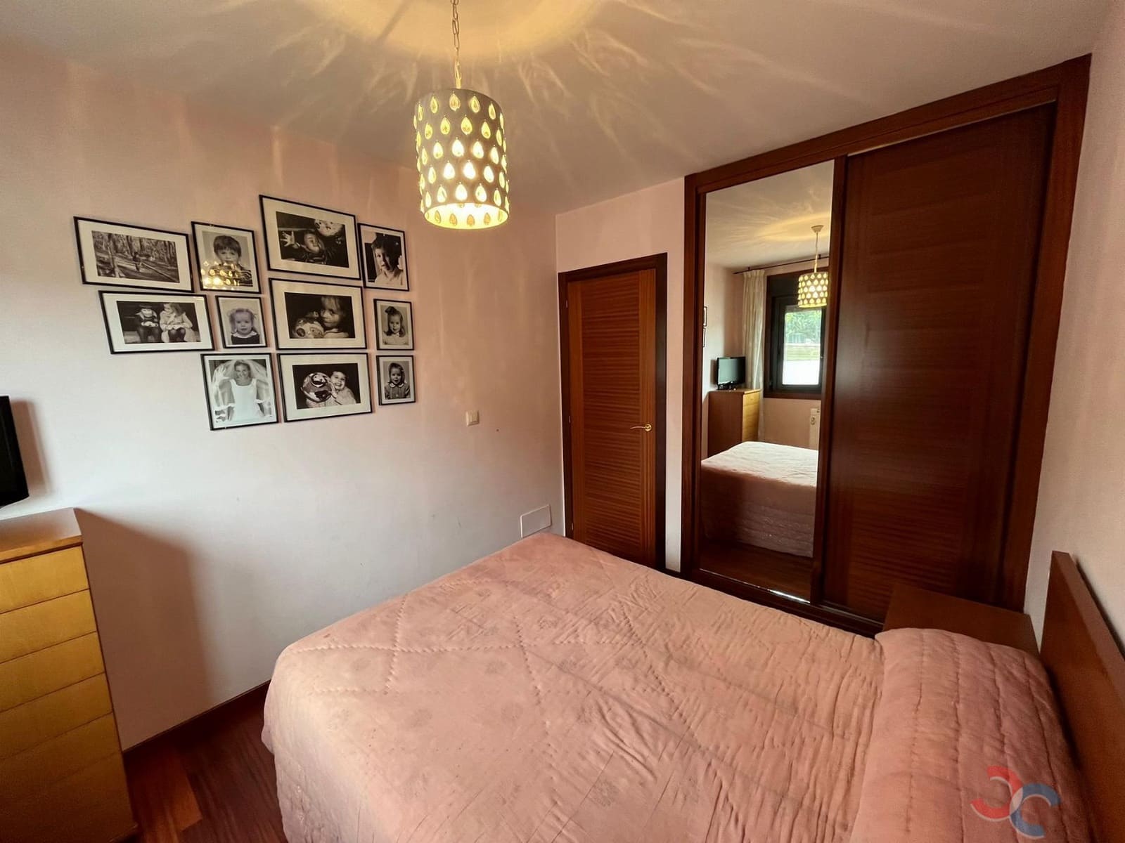 2 makuuhuone Huoneisto myytävänä paikassa Cangas mukana 
autotalli - 228 000 € (Ref: 9619602)