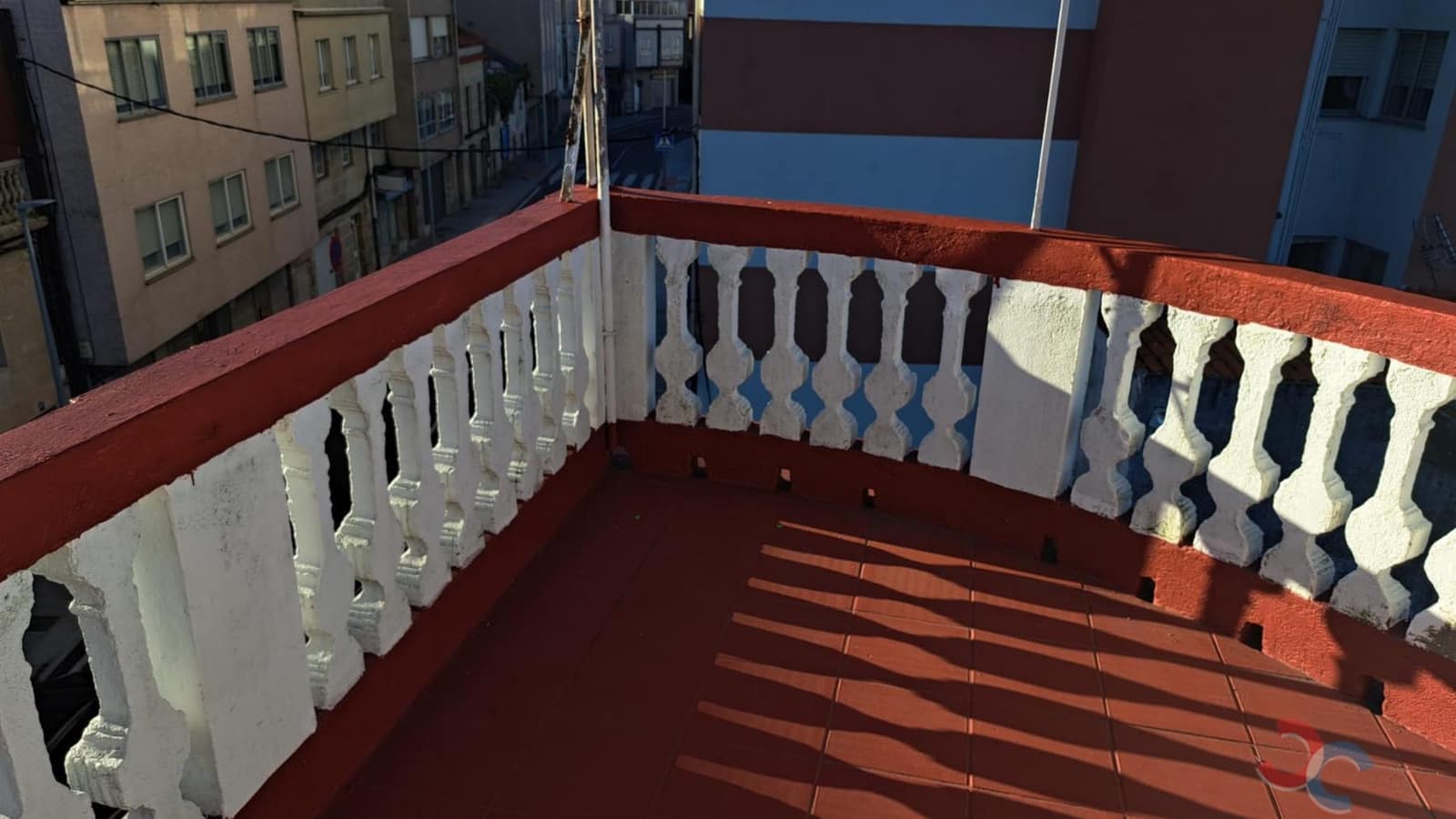 Chalet de 4 habitaciones en Pontevedra ciudad en venta - 175.000 € (Ref: 9646309)