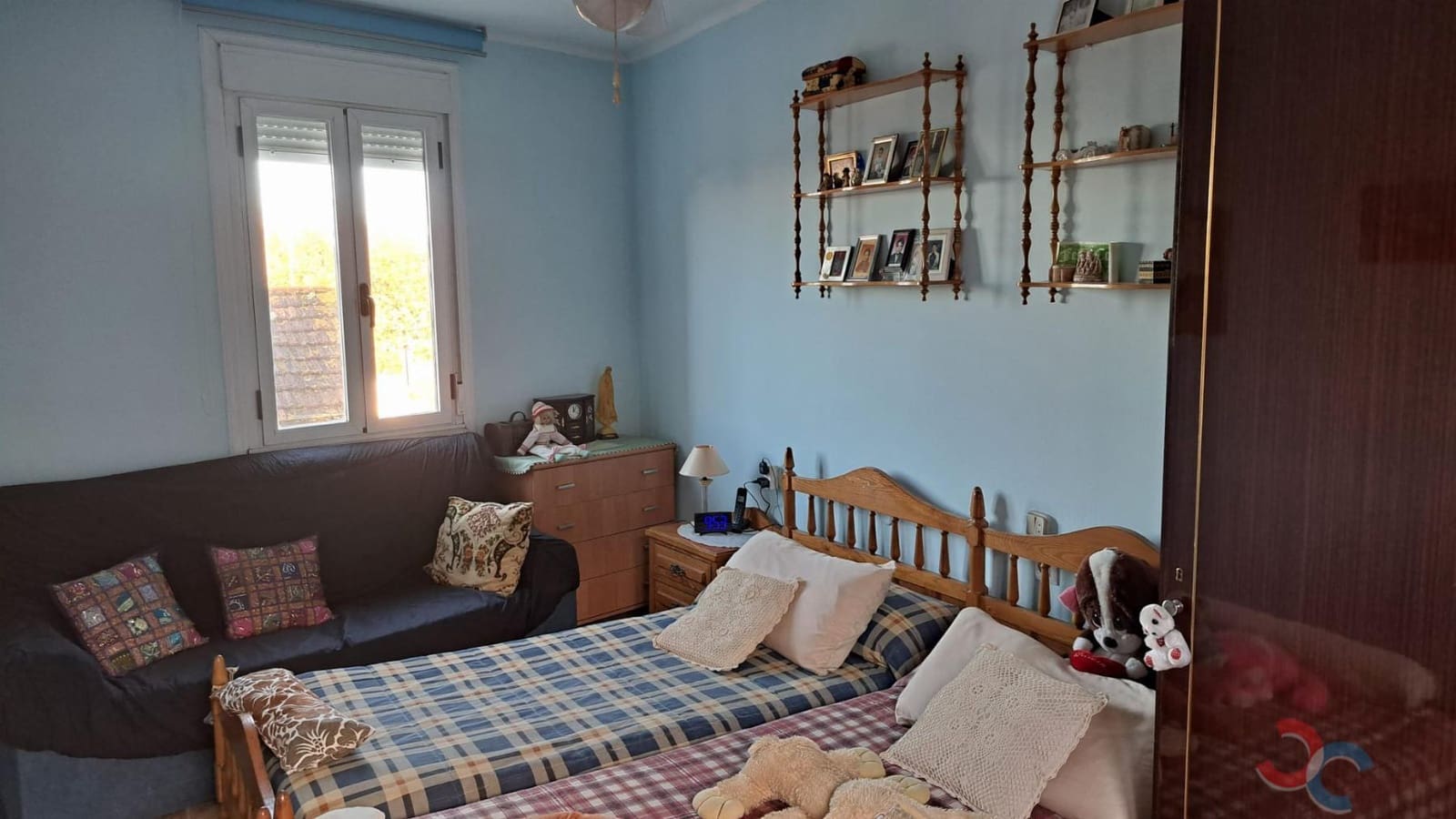 Chalet de 4 habitaciones en Pontevedra ciudad en venta - 175.000 € (Ref: 9646309)