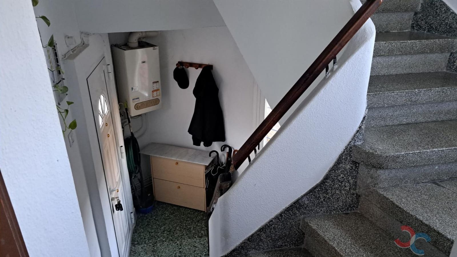 Chalet de 4 habitaciones en Pontevedra ciudad en venta - 175.000 € (Ref: 9646309)