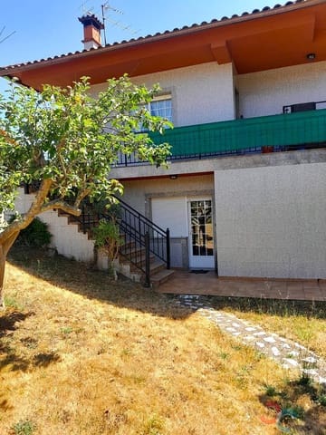 3 makuuhuone Huvila myytävänä paikassa Xeve, Pontevedra kaupunki mukana 
autotalli - 360 000 € (Ref: 9758211)