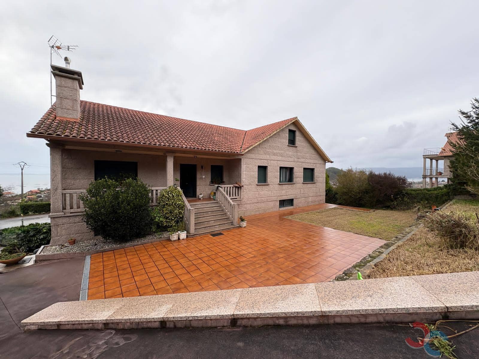 4 slaapkamer Villa te koop in Marin met zwembad garage - € 770.000 (Ref: 9758873)