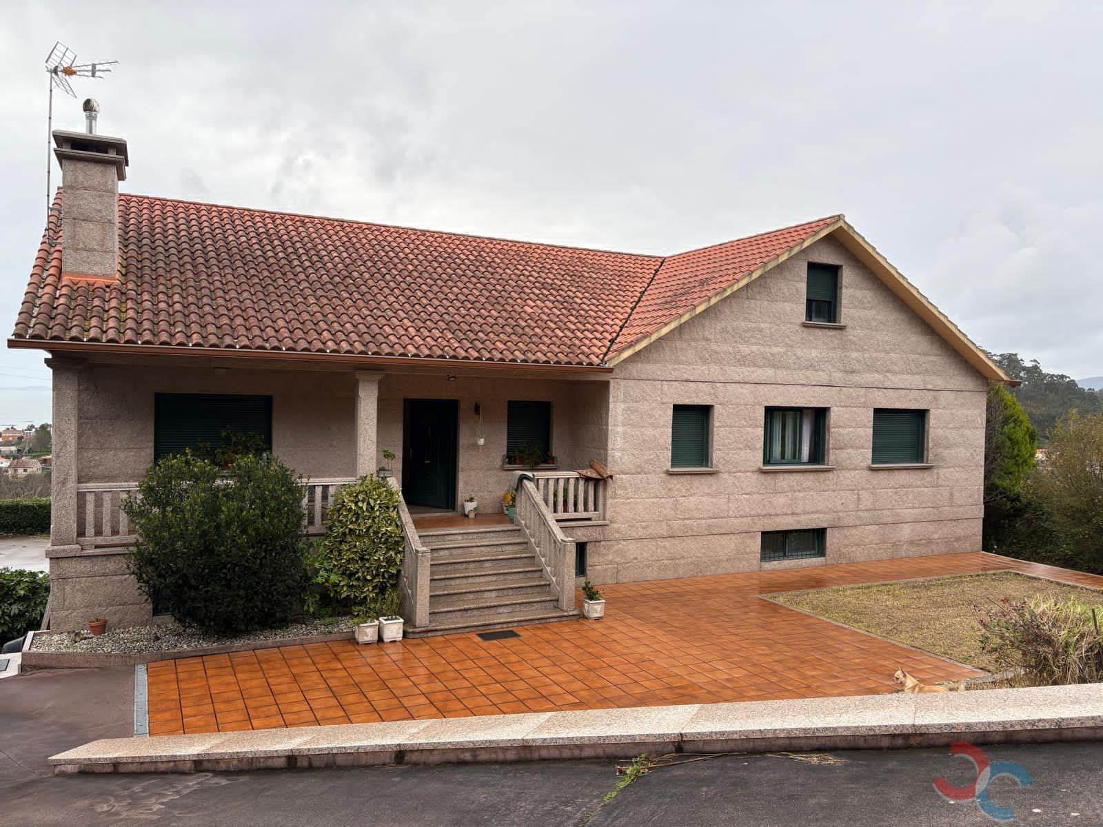 4 slaapkamer Villa te koop in Marin met zwembad garage - € 770.000 (Ref: 9758873)