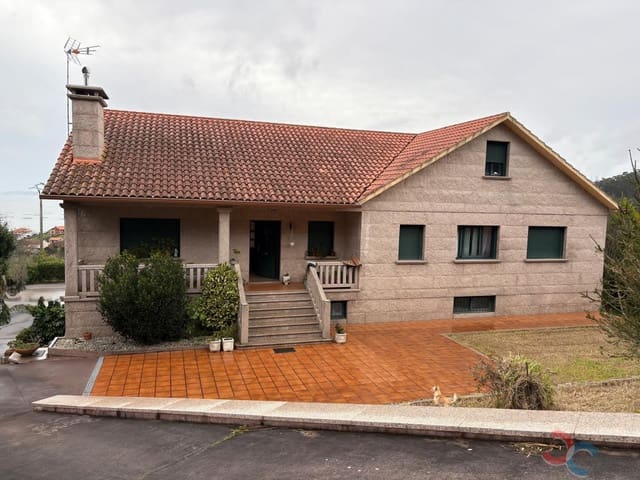 4 slaapkamer Villa te koop in Marín met zwembad garage - € 770.000 (Ref: 9758873)