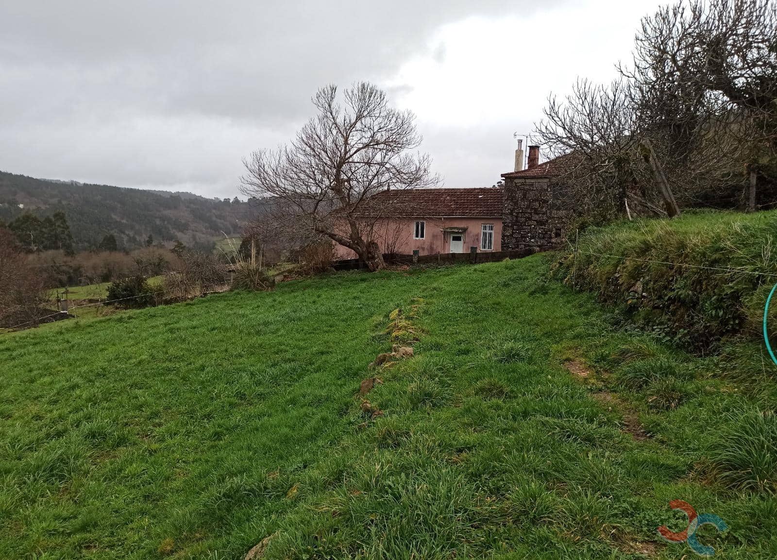 5 soveværelse Finca/Landehus til salg i Cerdedo-Cotobade - € 110.000 (Ref: 9778305)