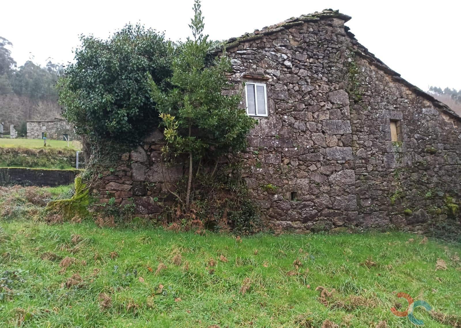 5 soveværelse Finca/Landehus til salg i Cerdedo-Cotobade - € 110.000 (Ref: 9778305)