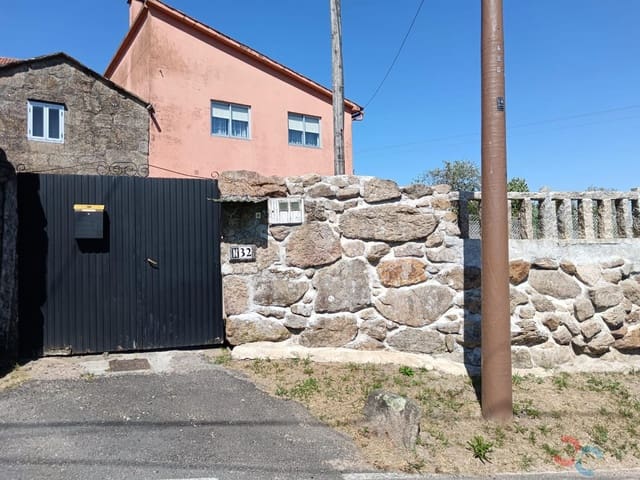 4 chambre Finca/Maison de Campagne à vendre à Pontevedra ville avec garage - 350 000 € (Ref: 9830407)