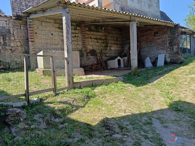 4 chambre Finca/Maison de Campagne à vendre à Pontevedra ville avec garage - 350 000 € (Ref: 9830407)