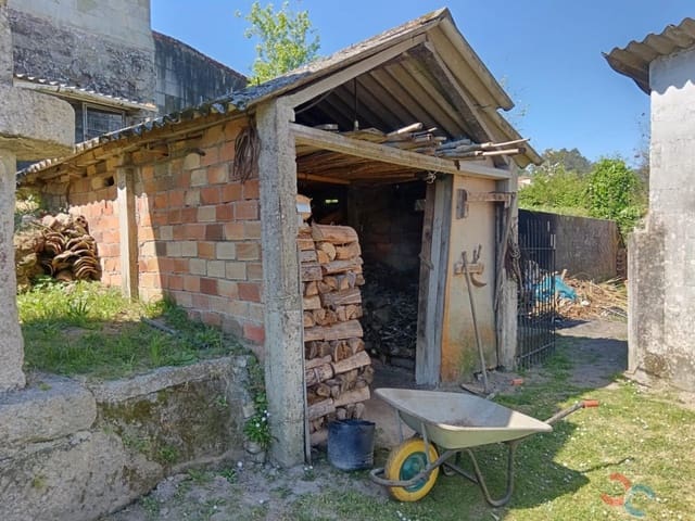4 chambre Finca/Maison de Campagne à vendre à Pontevedra ville avec garage - 350 000 € (Ref: 9830407)