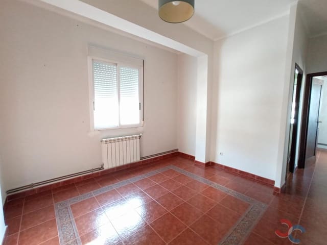 5 soverom Hus til salgs i Marín - € 225 000 (Ref: 9834874)