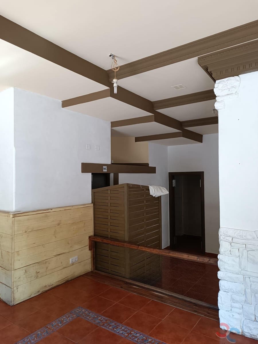 2 bedroom Flat for sale in Pontevedra city - € 140,000 (Ref: 9841897)