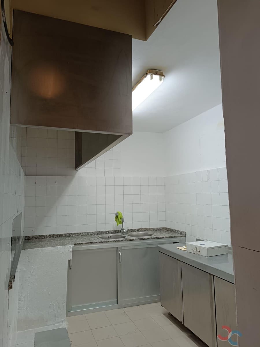2 bedroom Flat for sale in Pontevedra city - € 140,000 (Ref: 9841897)
