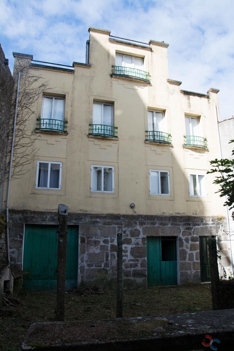6 Zimmer Haus zu verkaufen in Marin - 125.000 € (Ref: 9846584)