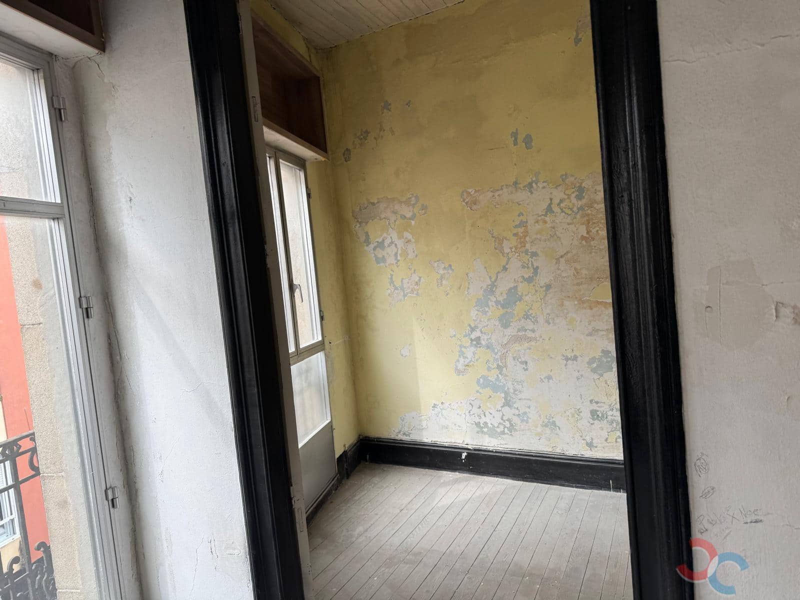 6 bedroom Flat for sale in Marin - € 105,000 (Ref: 9848387)